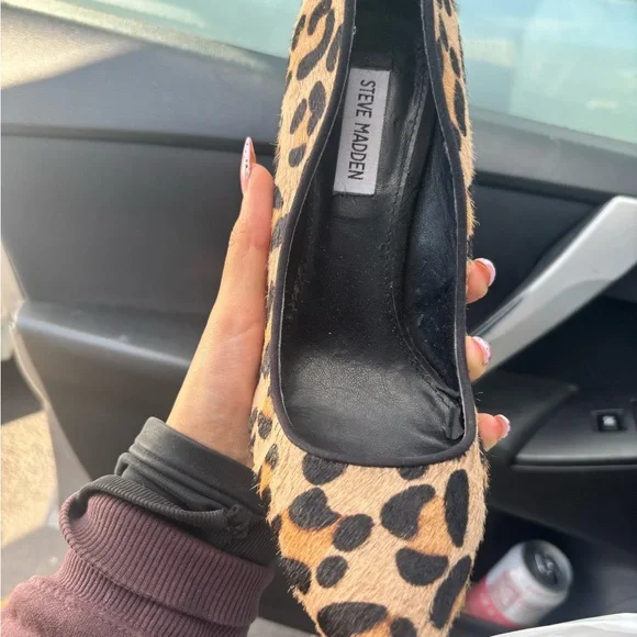 Steve Madden Leopard Print Heels - Picture 3 of 4